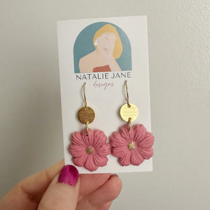 Flower Dangle - Pink