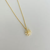 White Daisy Flower Necklace