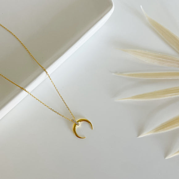 Horn with Rhinestones Necklace - Gold
